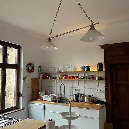 Huebscher Wohnen-geraeumige Im Gutshaus Nahe Saale Und Elbe Calbe